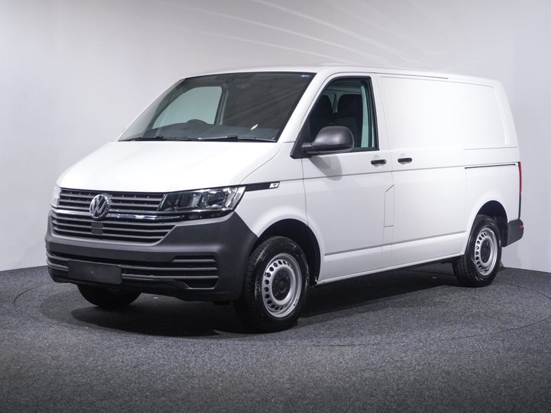 2025 Volkswagen Transporter T6.1 SWB Runner DSG image 3