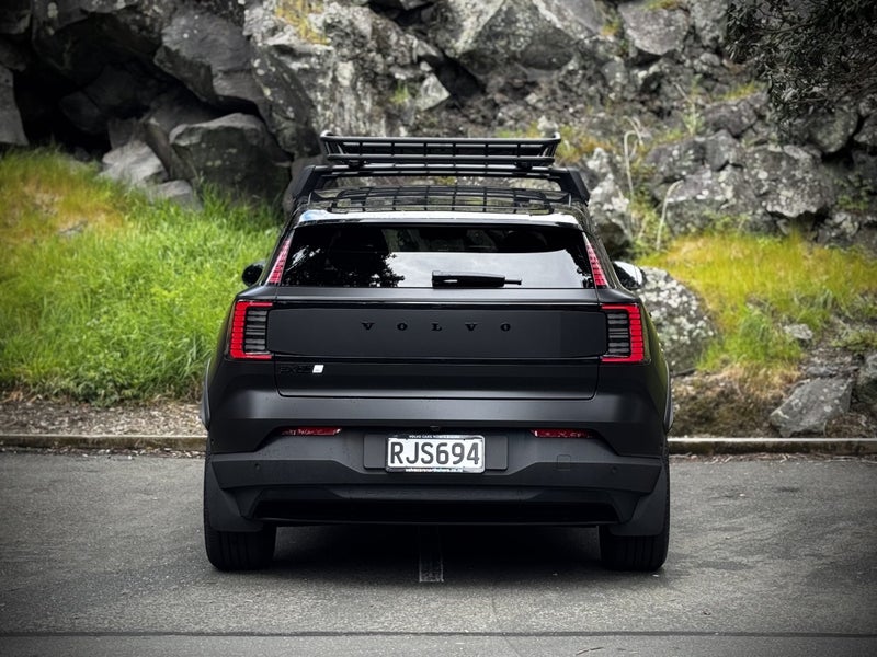 2025 Volvo EX30 Cross Country Ultra Twin Motor... image 4