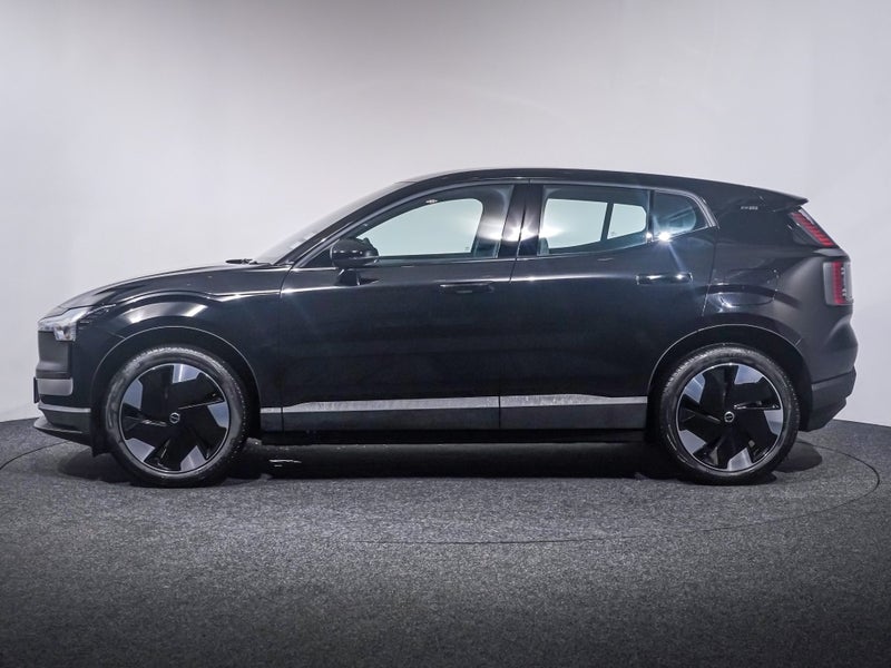 2025 Volvo EX30 Plus 200Kwh/EV SMER image 4