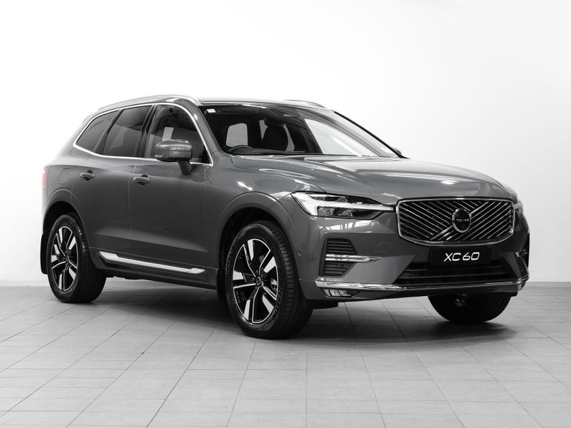 2025 Volvo XC60 B5 Plus AWD 2.0L Petrol Mild-hy... image 1
