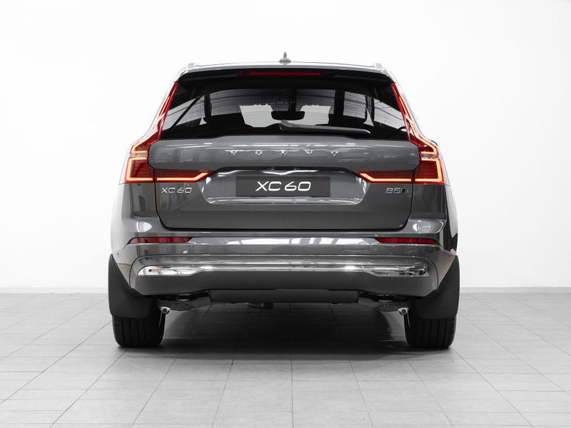 2025 Volvo XC60 B5 Plus AWD 2.0L Petrol Mild-hy... image 5