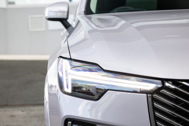 2025 Volvo XC90 B5 AWD Plus image 2