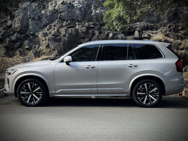 2025 Volvo XC90 B5 AWD Ultra Bright (2025.5) image 5