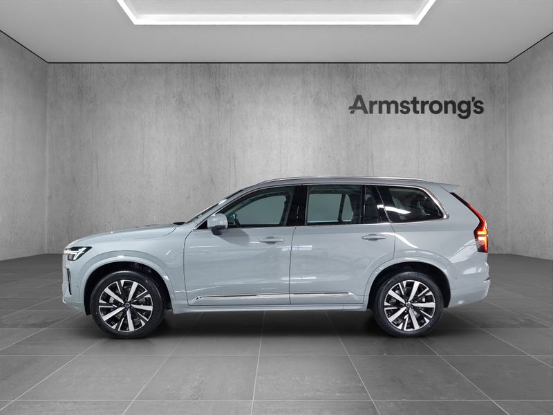2025 Volvo XC90 B5 Plus AWD image 5