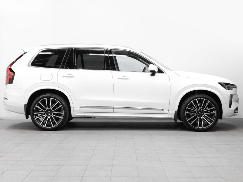 2025 Volvo XC90 B5 Ultra Bright 2.0L Petrol Mil... image 3