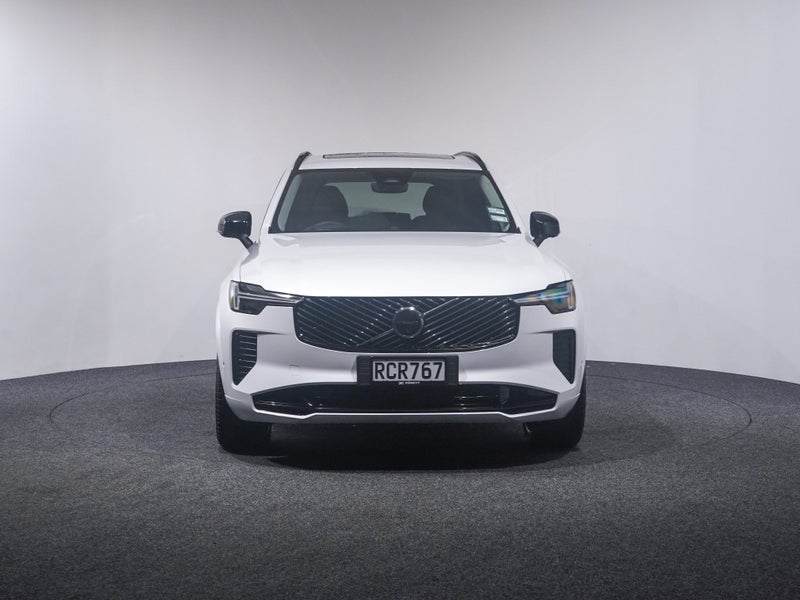 2025 Volvo XC90 T8 ULTRA PHEV image 2