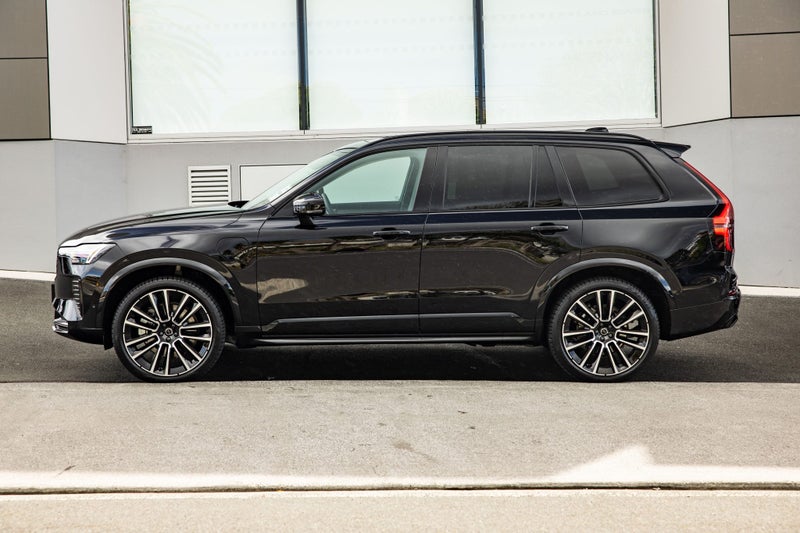 2025 Volvo XC90 T8 Ultra Plug-in Hybrid (2025.5) image 5