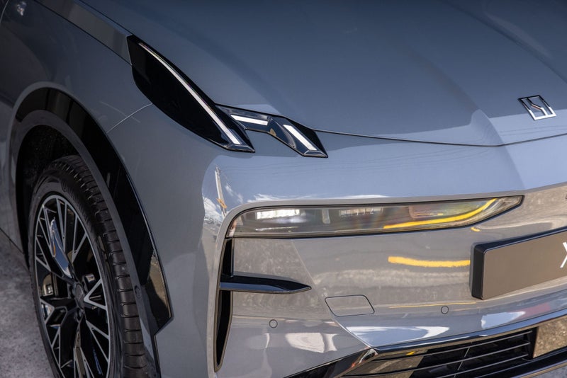 2025 Zeekr X AWD image 5