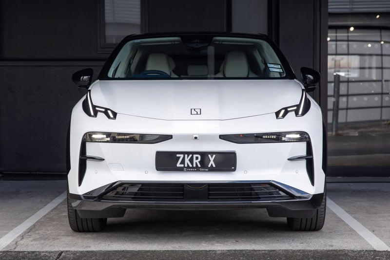 2025 Zeekr X AWD image 5