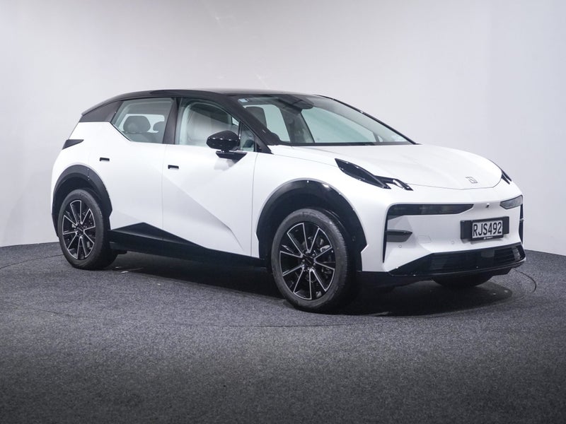 2025 Zeekr X RWD 200kW image 1