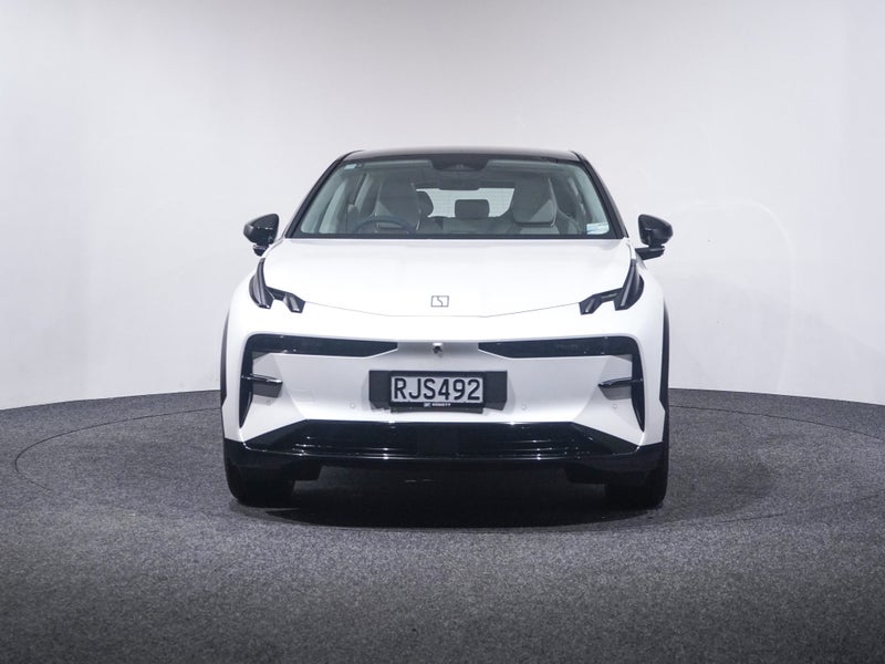 2025 Zeekr X RWD 200kW image 2