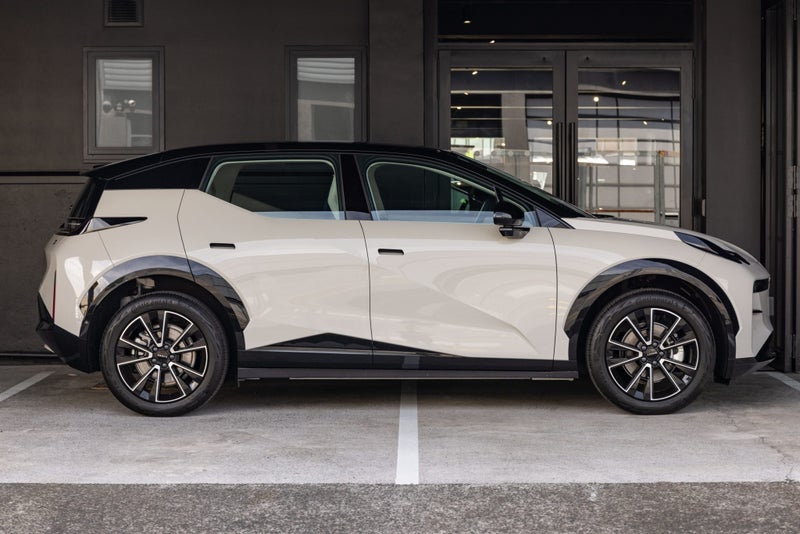 2025 Zeekr X RWD image 2