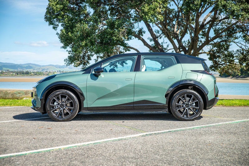 2025 Zeekr X RWD 66Kwh/Ev/At image 3