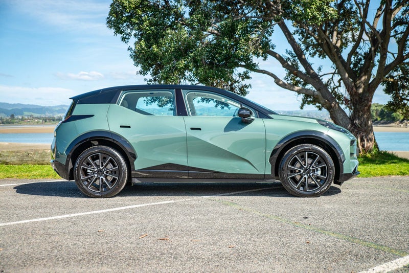 2025 Zeekr X RWD 66Kwh/Ev/At image 4