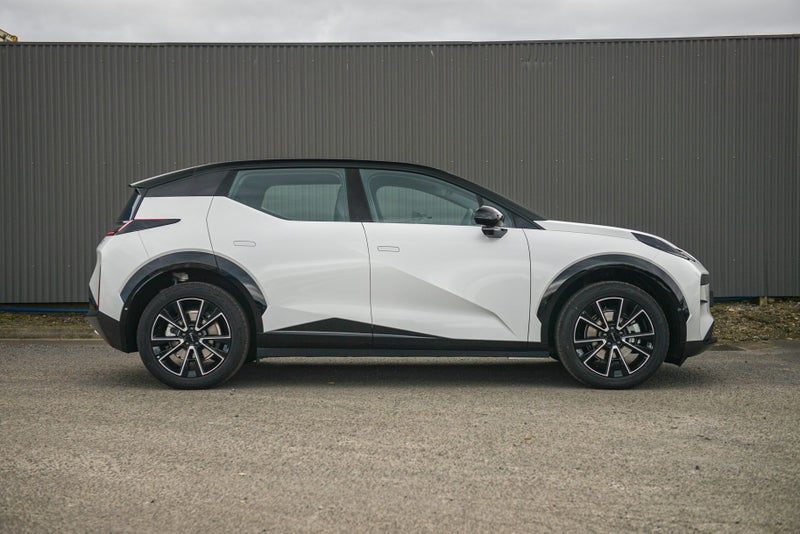 2025 Zeekr X Rwd 66Kwh/Ev/At image 3