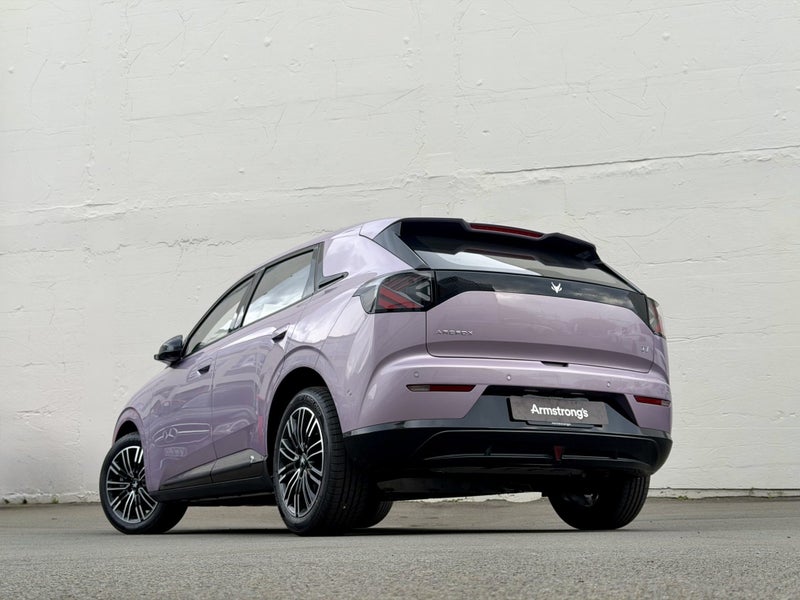2026 Arcfox T1 Premium image 3