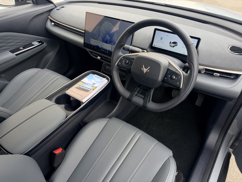 2026 Arcfox T1 Premium image 2