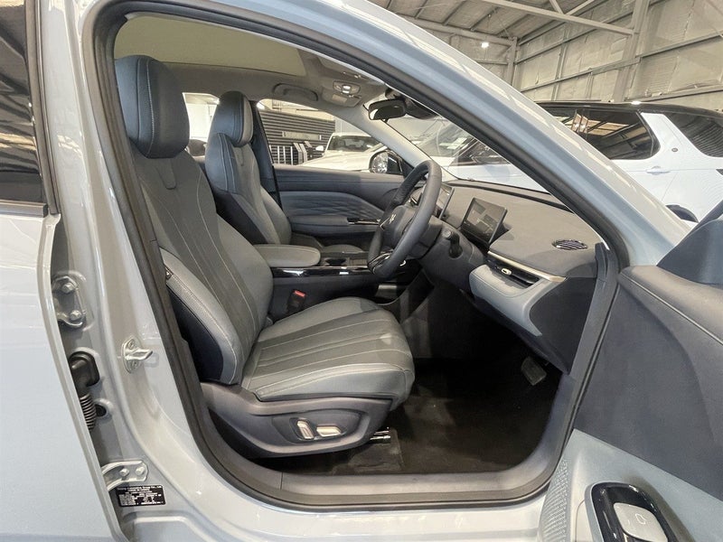 2026 Arcfox T1 Premium 42Kwh Electric Vehicle image 5