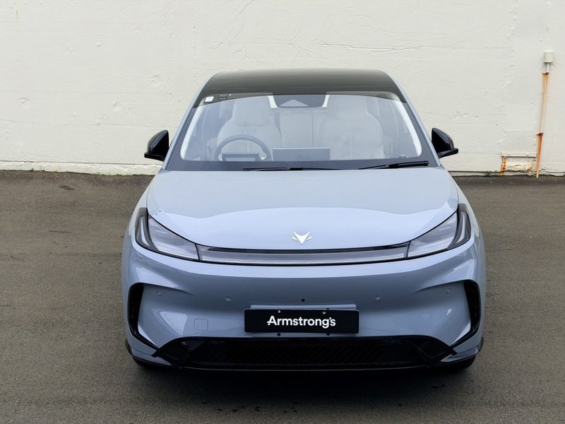2026 Arcfox T1 Premium image 5