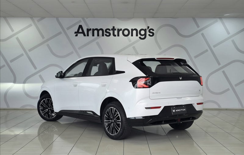 2026 Arcfox T1 Premium EV image 2