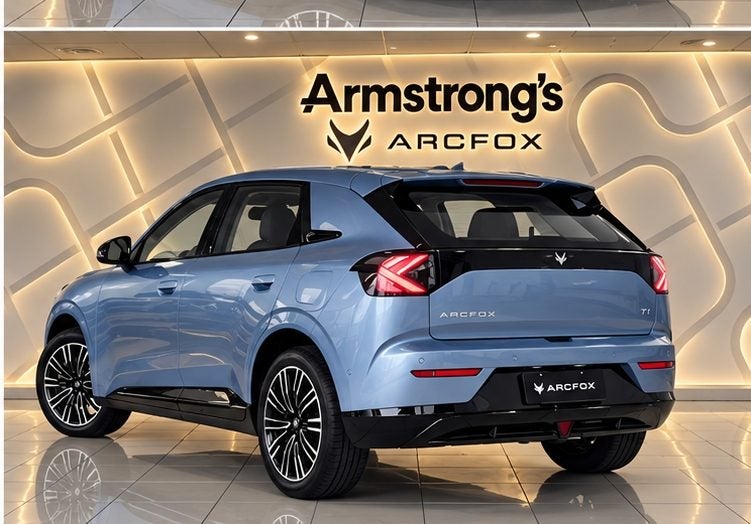 2026 Arcfox T1 Premium EV image 2