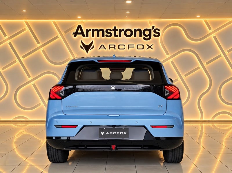 2026 Arcfox T1 Premium EV image 5