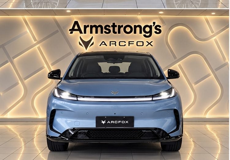 2026 Arcfox T1 Premium EV image 4