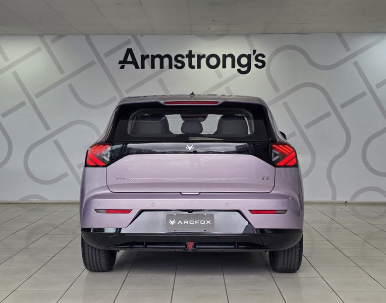 2026 Arcfox T1 Premium EV image 4