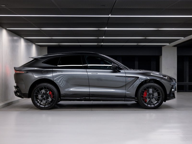 2026 Aston Martin DBX S image 3