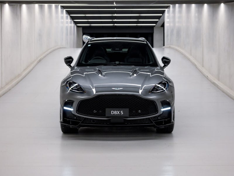 2026 Aston Martin DBX S image 4