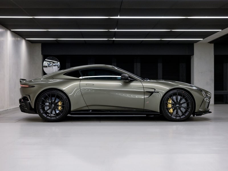 2026 Aston Martin Vantage S Coupe image 5