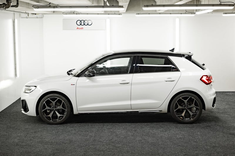 2026 Audi A1 35 TFSI S line image 4