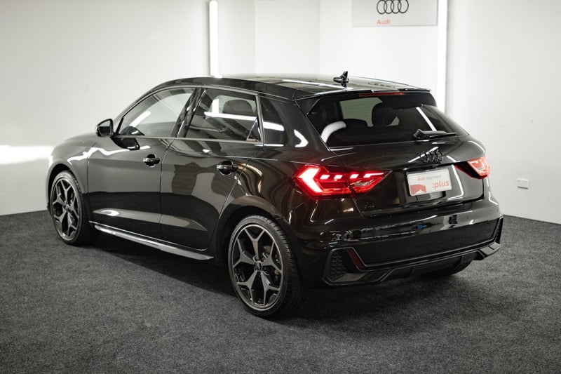 2026 Audi A1 35 TFSI S line image 3