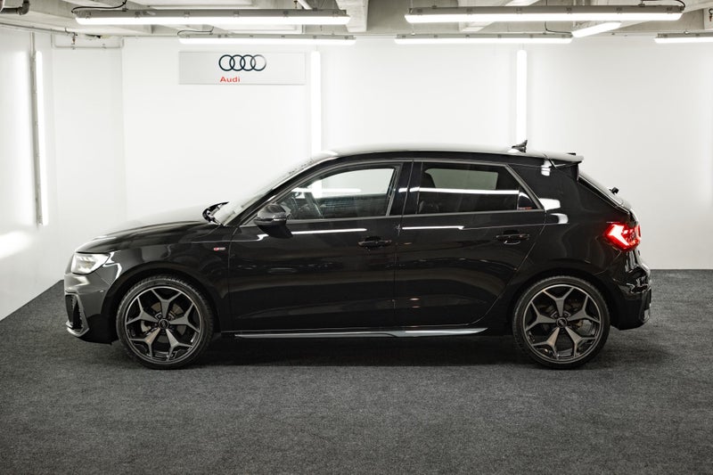 2026 Audi A1 35 TFSI S line image 4