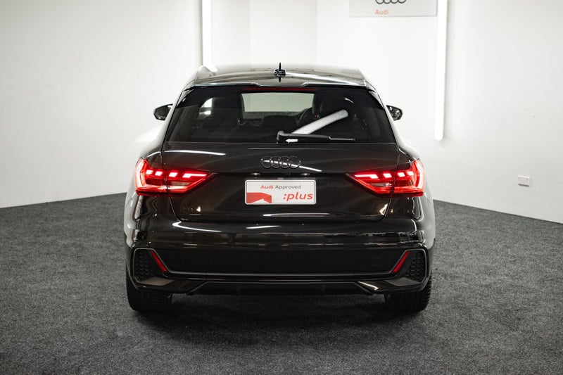 2026 Audi A1 35 TFSI S line image 5