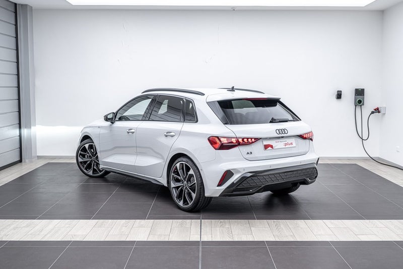 2026 Audi A3 SPORTBACK 35 TFSI S TRONIC 110KW image 3