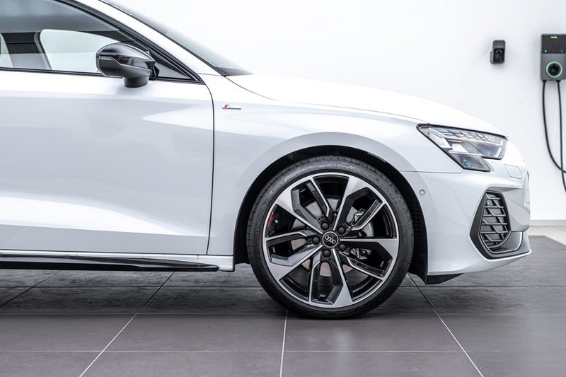 2026 Audi A3 SPORTBACK 35 TFSI S TRONIC 110KW image 4