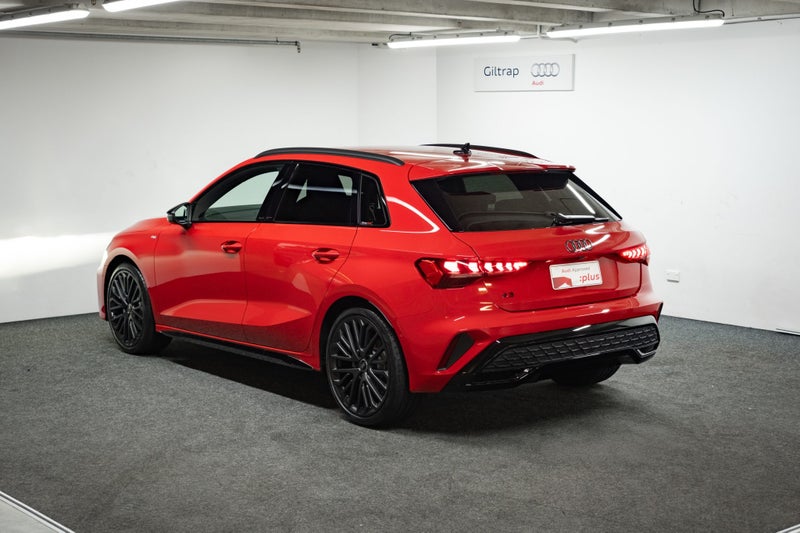 2026 Audi A3 Sportback 35 TFSI S tronic image 4