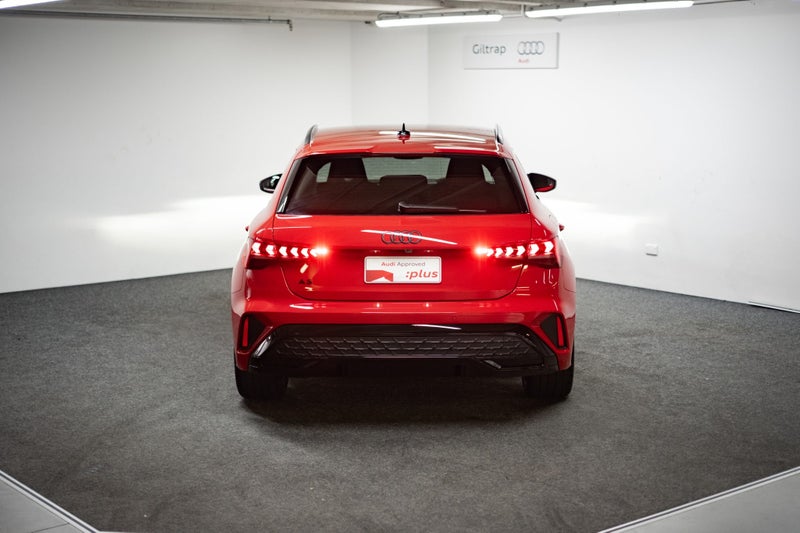 2026 Audi A3 Sportback 35 TFSI S tronic image 5