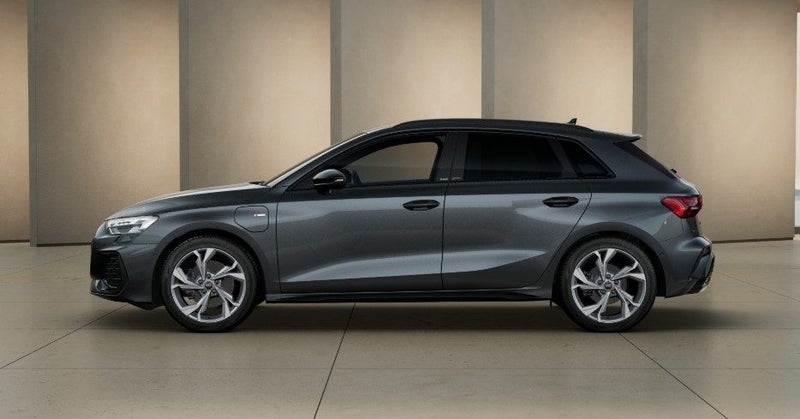 2026 Audi A3 Sportback TFSI e-Hybrid image 4