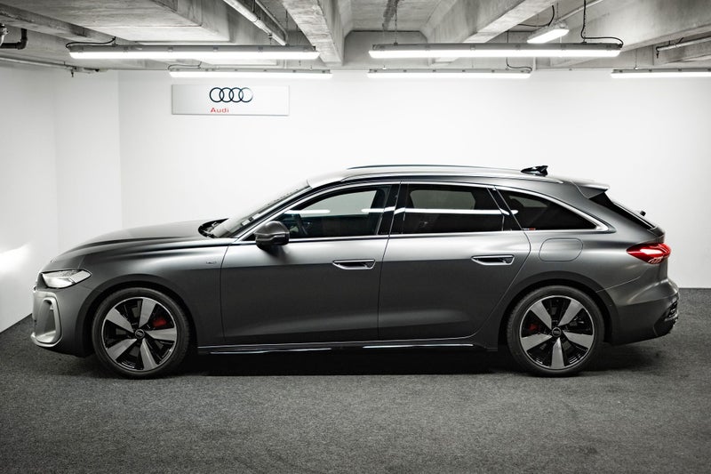 2026 Audi A5 e-Hybrid Avant S line image 3