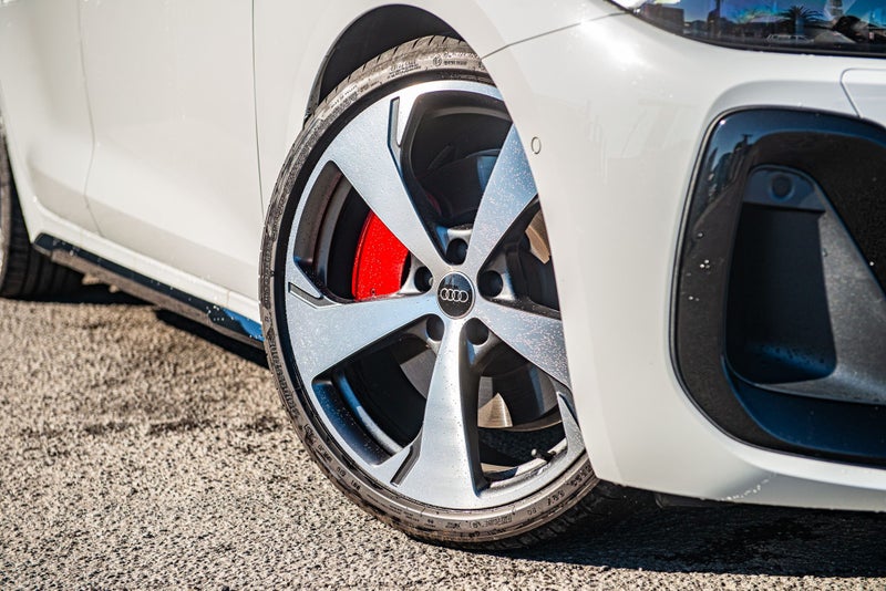 2026 Audi A5 e-Hybrid Avant S line quattro 220kW image 5