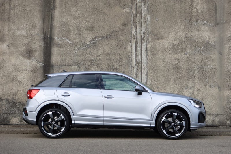 2026 Audi Q2 35 TFSI Dynamic Black Limited Edition image 2