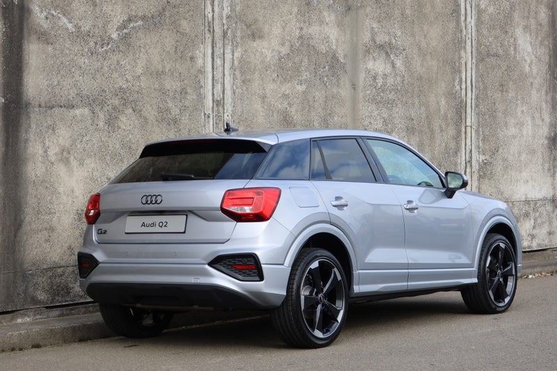 2026 Audi Q2 35 TFSI Dynamic Black Limited Edition image 3