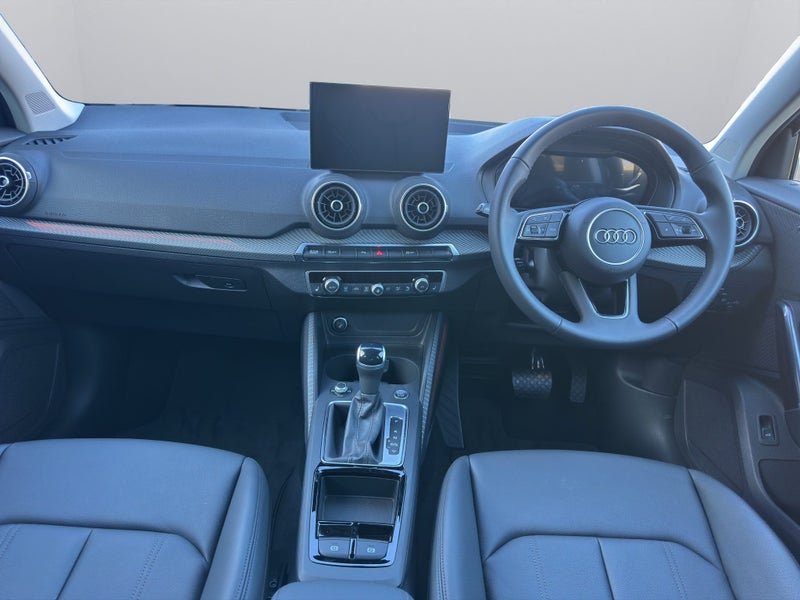 2026 Audi Q2 35 TFSI S tronic 110 kW image 5