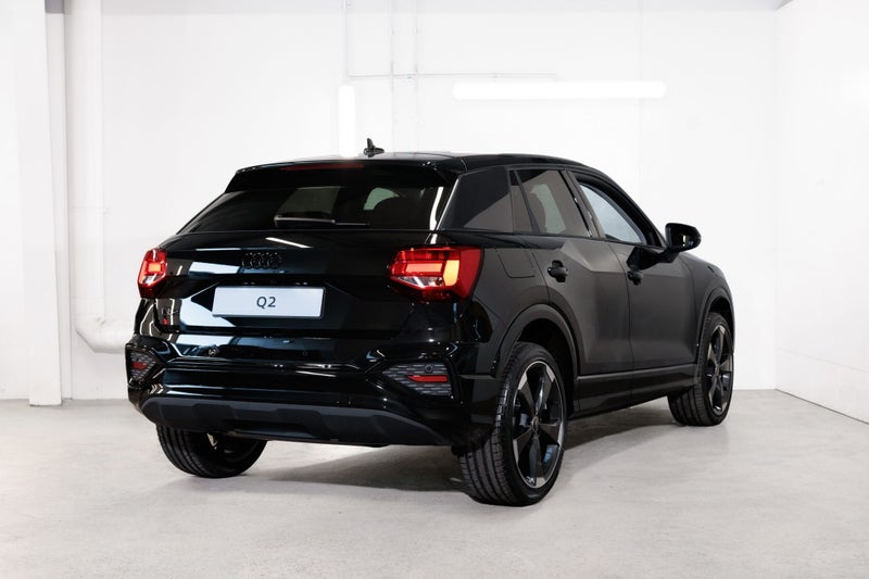 2026 Audi Q2 35 TFSI S tronic 110 kW image 2
