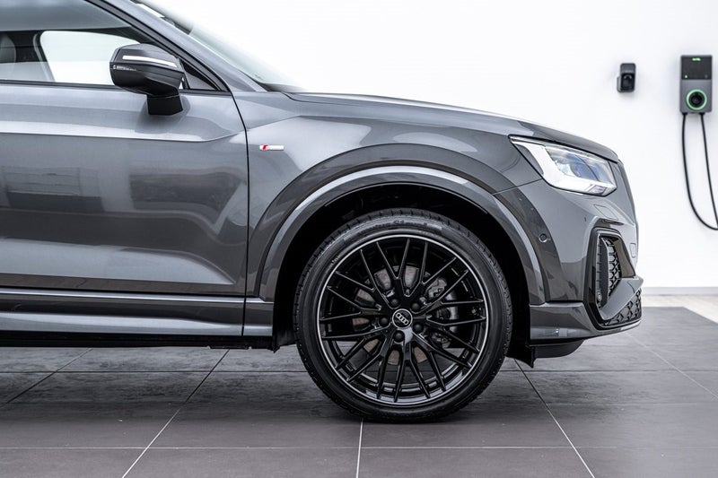 2026 Audi Q2 40 TFSI QUATTRO S LINE image 4