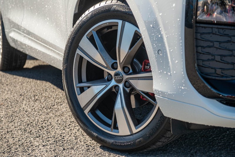 2026 Audi Q3 1.5TFSI 110kW S line image 4