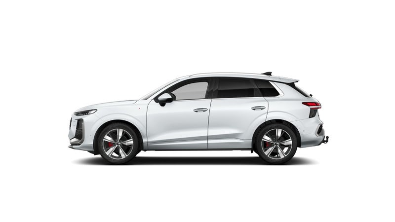 2026 Audi Q3 S-line TFSI MHEV 110kW image 4