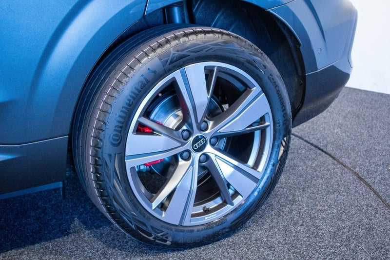 2026 Audi Q3 S-line TFSI MHEV 110kW image 5